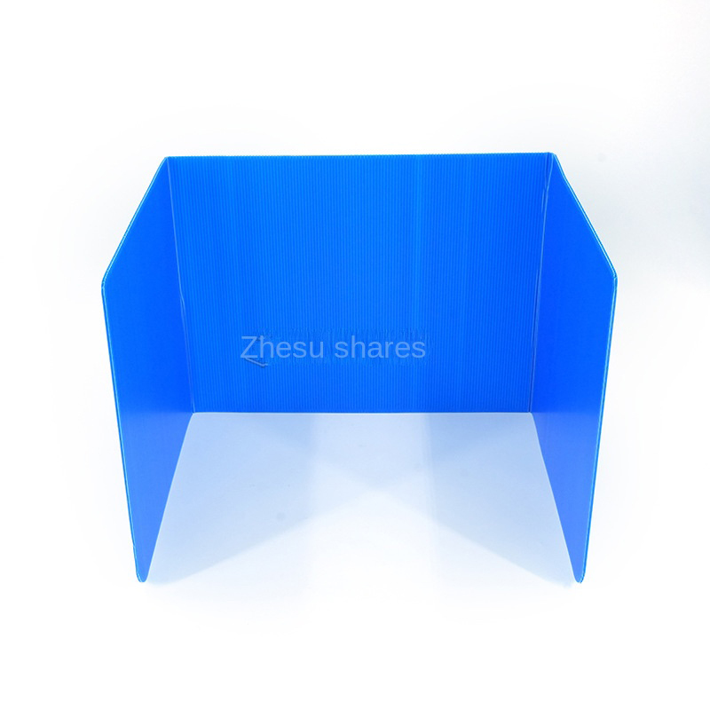 Przegródki na biurko z tektury falistej z tworzywa sztucznego